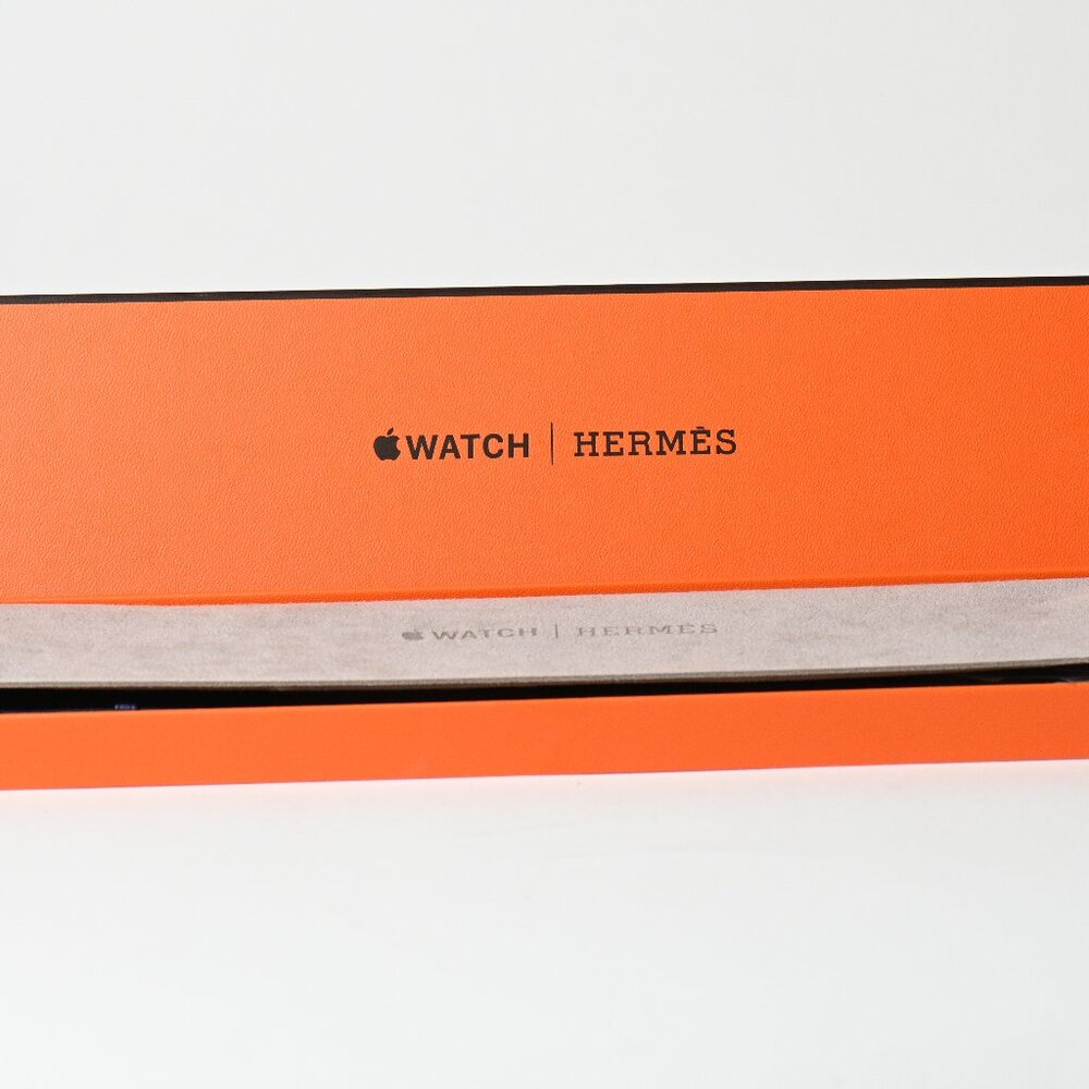 HERMÈS Apple Watch 38mm Double Tour Leather Band – Blue/White Unused with Box